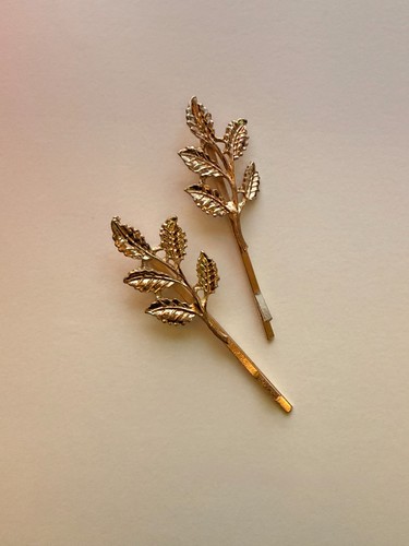 Gold leaf hair - uk,